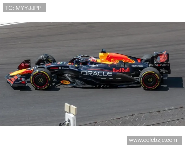 F1赛车技术创新驱动发展与车队战略灵活调整深度分析研究